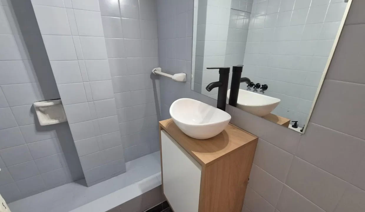 15845fb8-dd8a-4615-8983-63217b7315ff_u_large