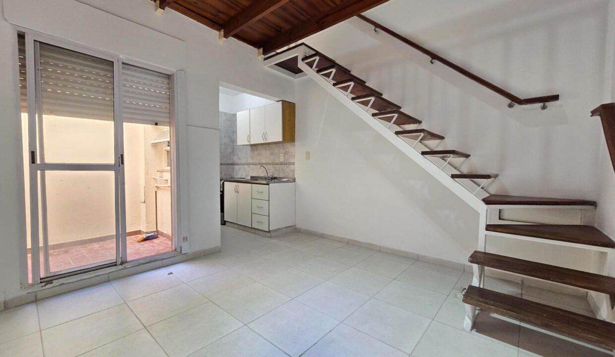 extra_large_u_68fa533537920