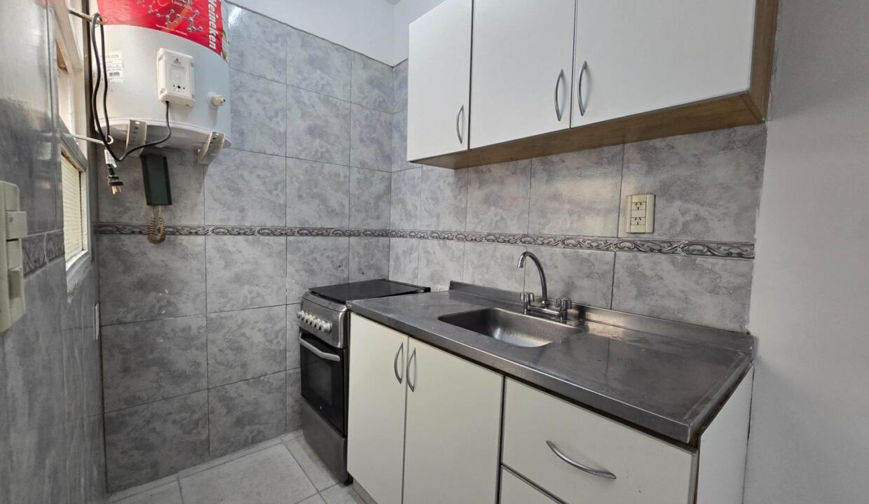 extra_large_u_68fa53366bc12