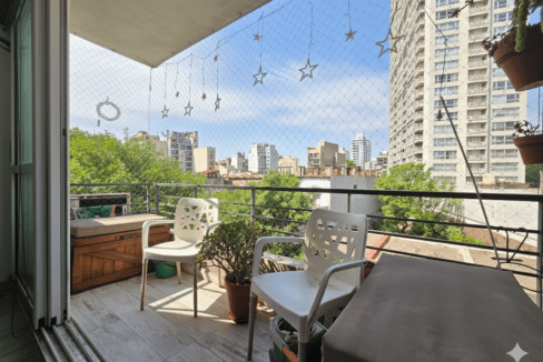 Gemini_Generated_Image_rv8azurv8azurv8a