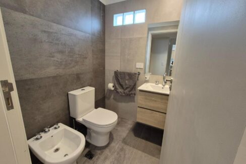 extra_large_u_691608efc07a6