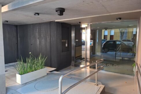 extra_large_u_691608f079e84