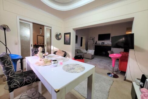 extra_large_u_6935bea6eb9bc