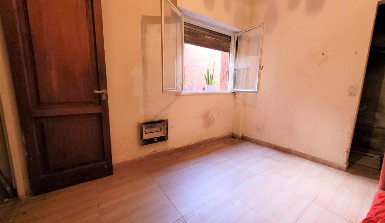 extra_large_u_6935bea81e07b