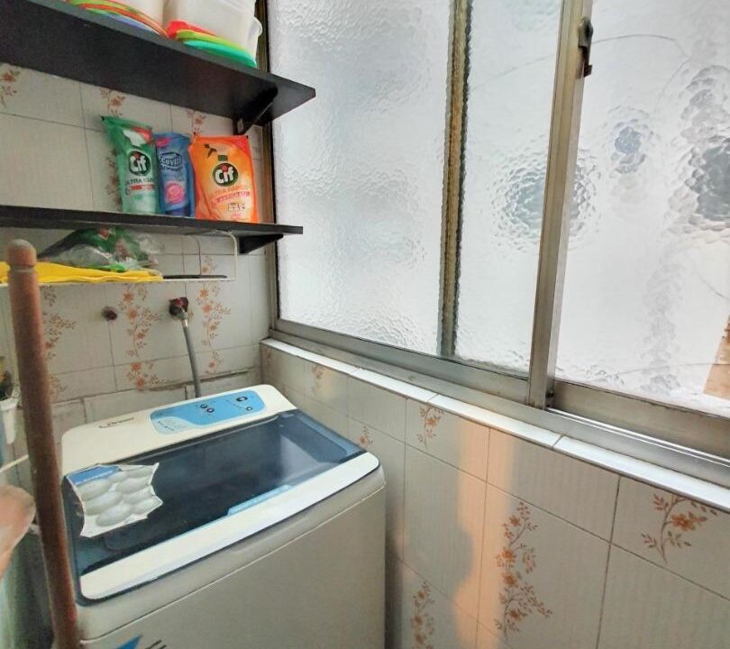 extra_large_u_6937026d5feb1