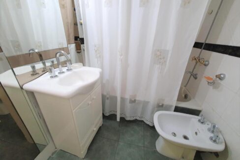 extra_large_u_6937026dc37fa