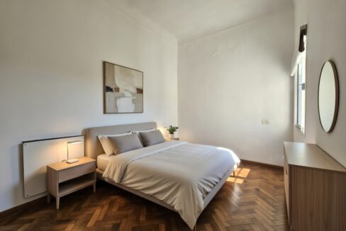 70bab6e1-5b3a-49d8-9b02-53db94aa9a00