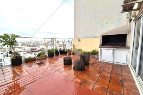 extra_large_u_69f1e2e8a7197